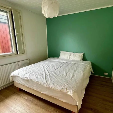 Townhouse With Sauna And Private Parking In Сasa de vacaciones *