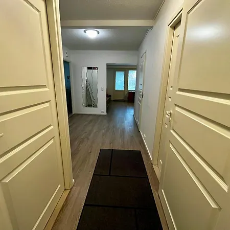 Townhouse With Sauna And Private Parking In *