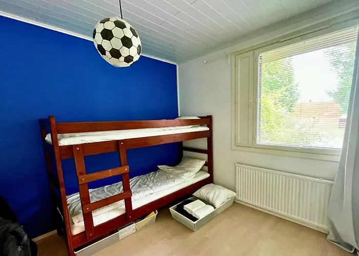 Townhouse With Sauna And Private Parking In 度假居